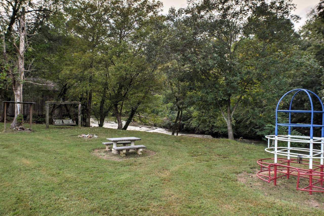 Ooltewah Cabin With Grill, Pool Table And Porch! Esterno foto